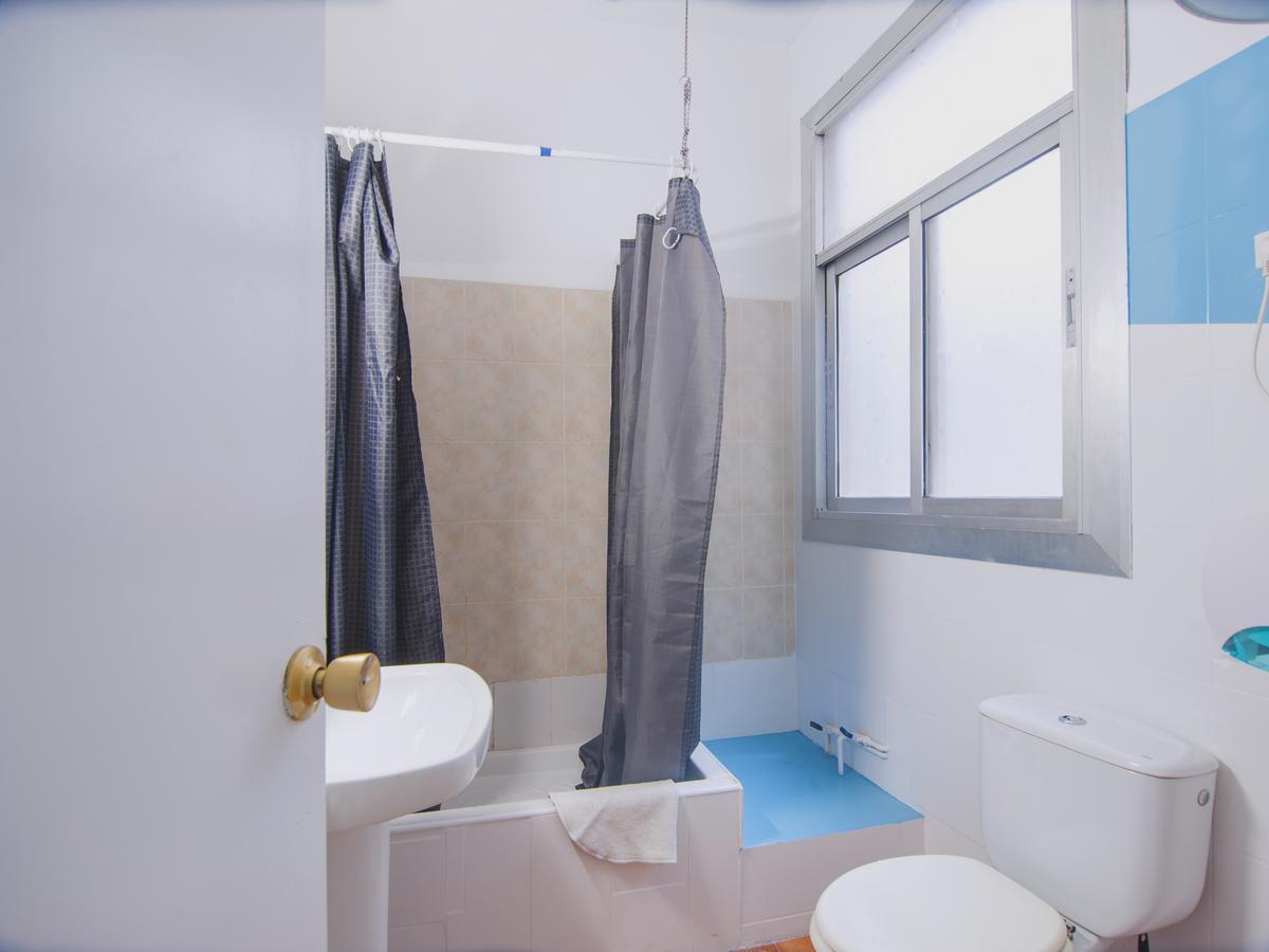 ברצלונה No Limit Hostel Sagrada Familia מראה חיצוני תמונה